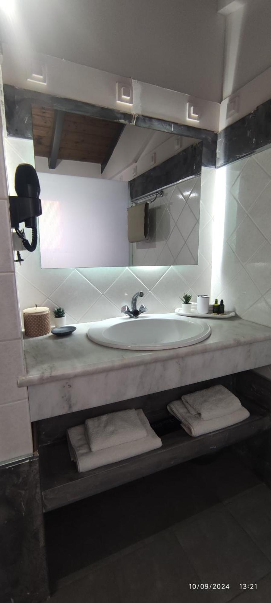 Olivegrove Apartment ซีดารี ภายนอก รูปภาพ